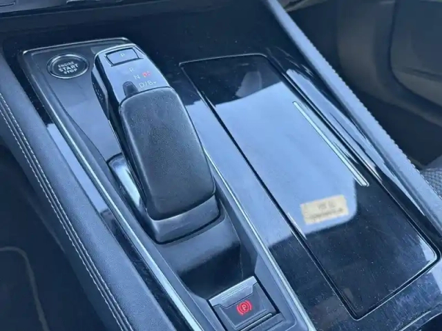 Peugeot 508 hybrid 225 e-eat8 — photo 14