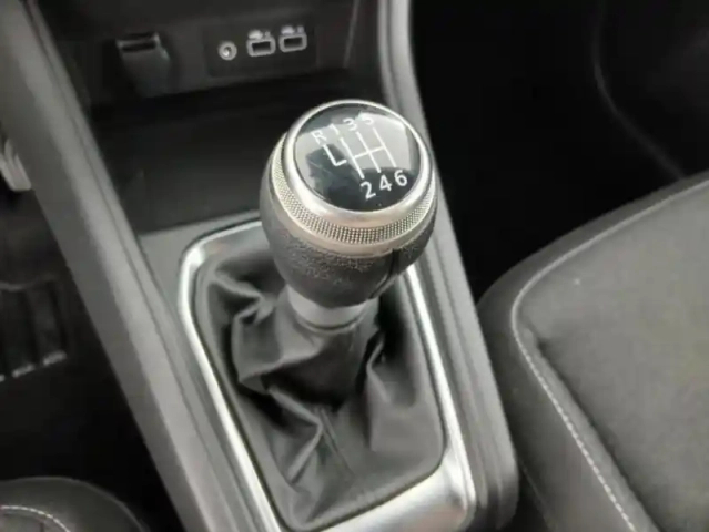 Renault Captur tce 100 gpl evolution — photo 15