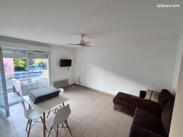 🏡 T2 meublé tout confort à Lons - Résidence Saint Jean