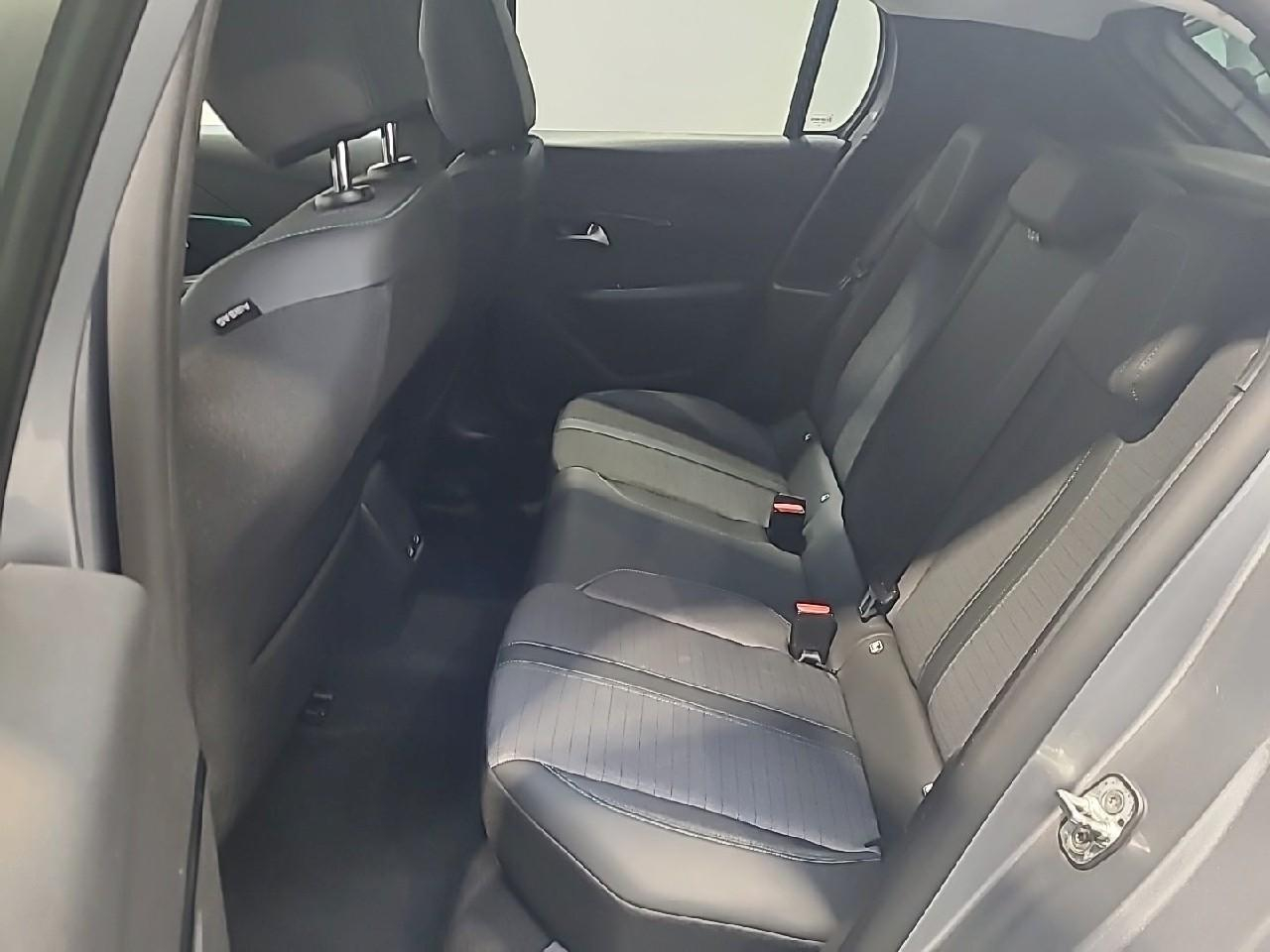 Peugeot 208 puretech 100 s&s bvm6 allure pack — photo 13