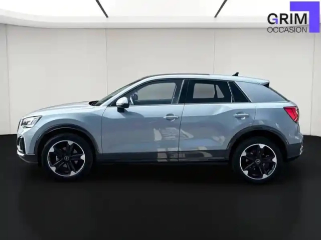 Audi Q2 35 tfsi 150 s tronic 7 — photo 20