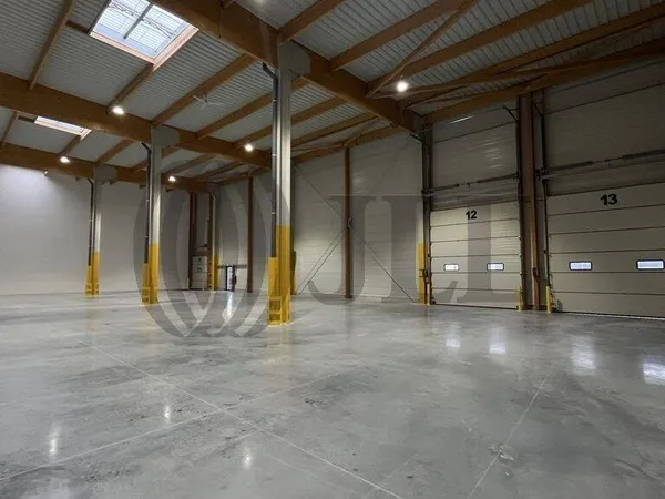 Local d'activité 3287 m²