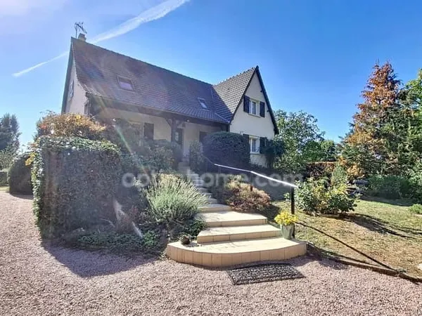 Maison à vendre 7 pièces SERBANNES (03)