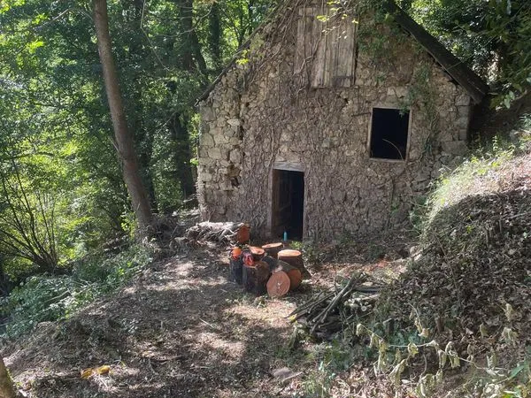 Grange en pierre boussenac