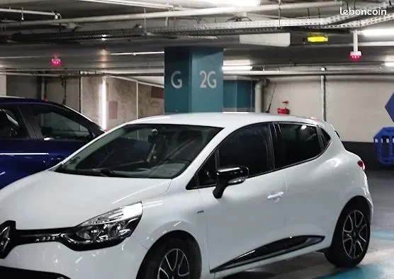 Place de parking a marseillle