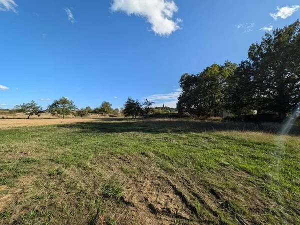 Terrain Vacquiers 1090 m²