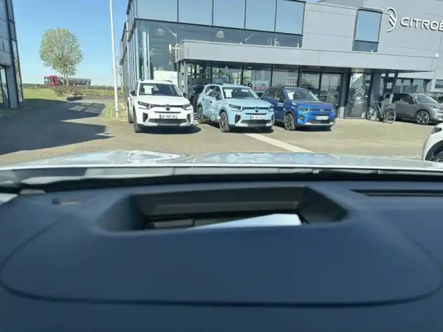 Citroën C5 Aircross hybride rechargeable 195 e-eat7 — photo 20