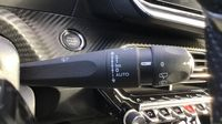 Peugeot 2008 1.5 BlueHDi 110ch S&S GT — photo 24