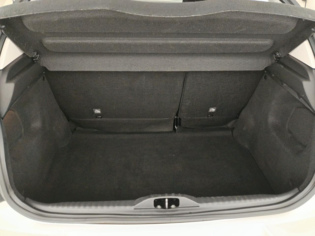 Citroën C3 puretech 83 ch bvm5 plus — photo 6