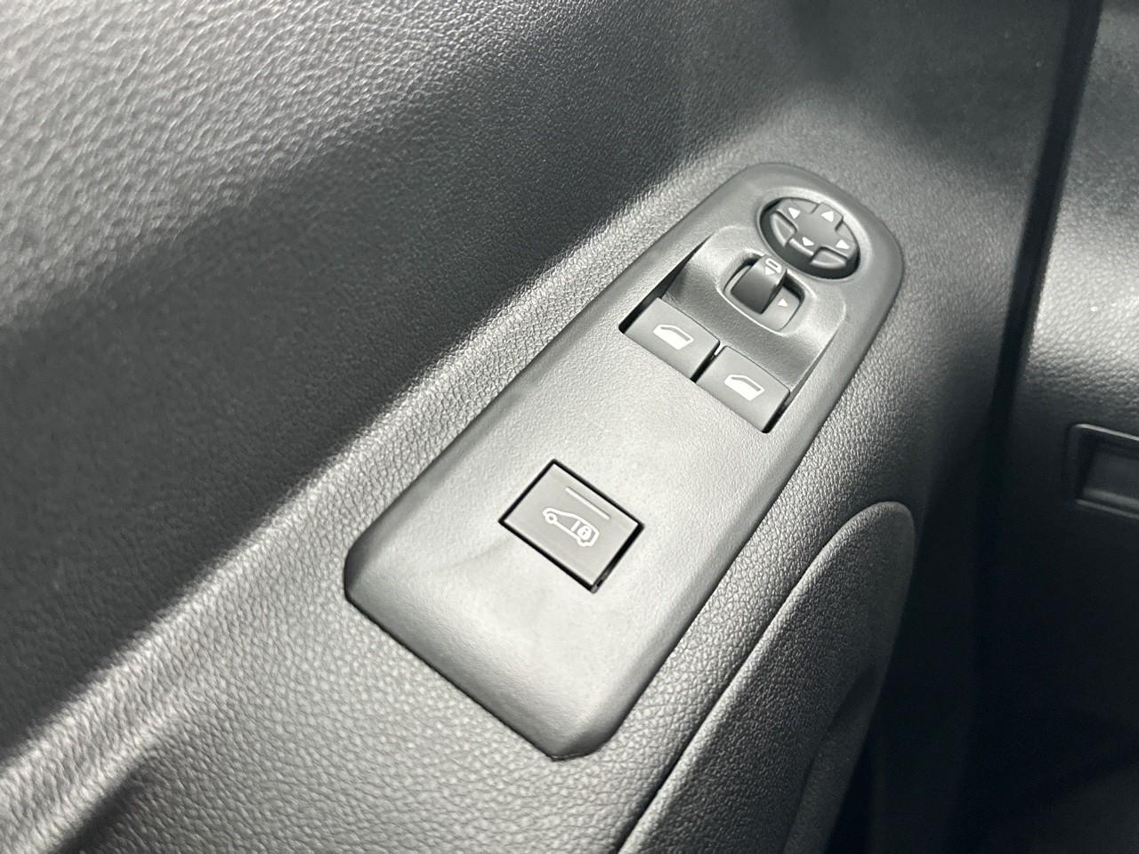 Citroën Berlingo van m diesel 100 ch manuelle — photo 16