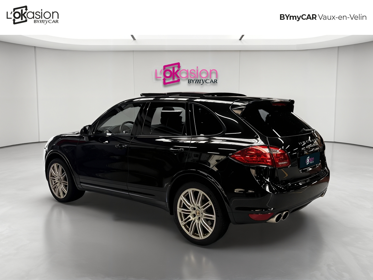 Porsche Cayenne 4.8 V8 — photo 3