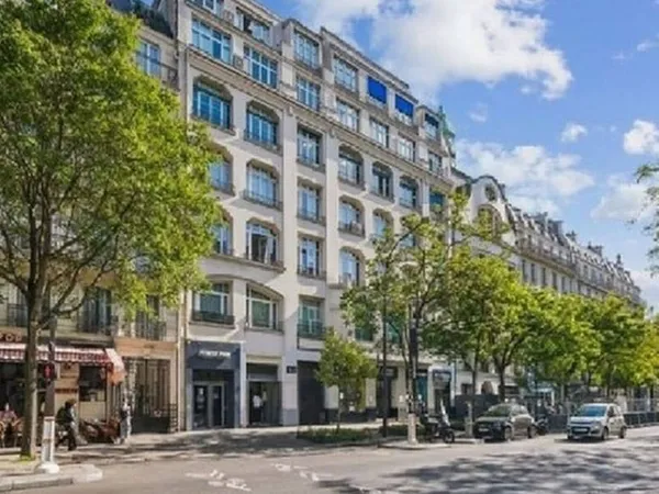 Bureaux 423 m²
