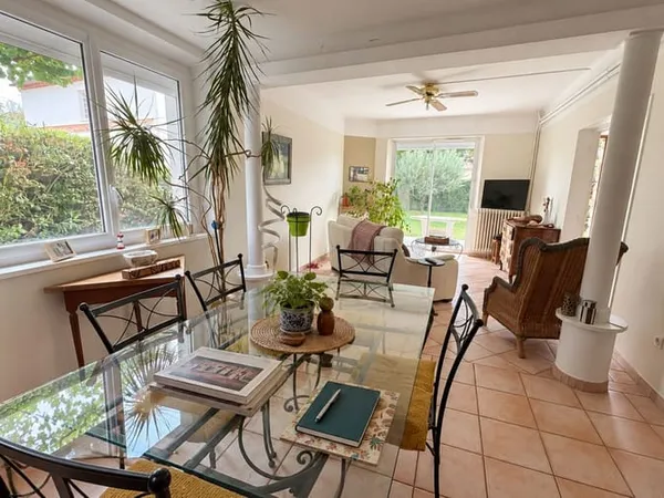 Maison 6 pièces 156 m²
