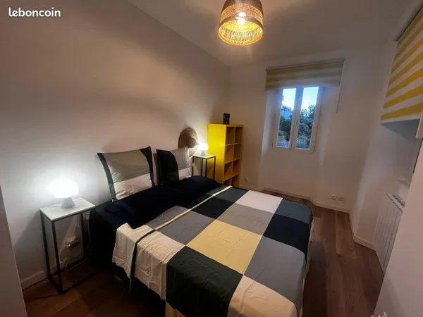 Chambre privée dans maison