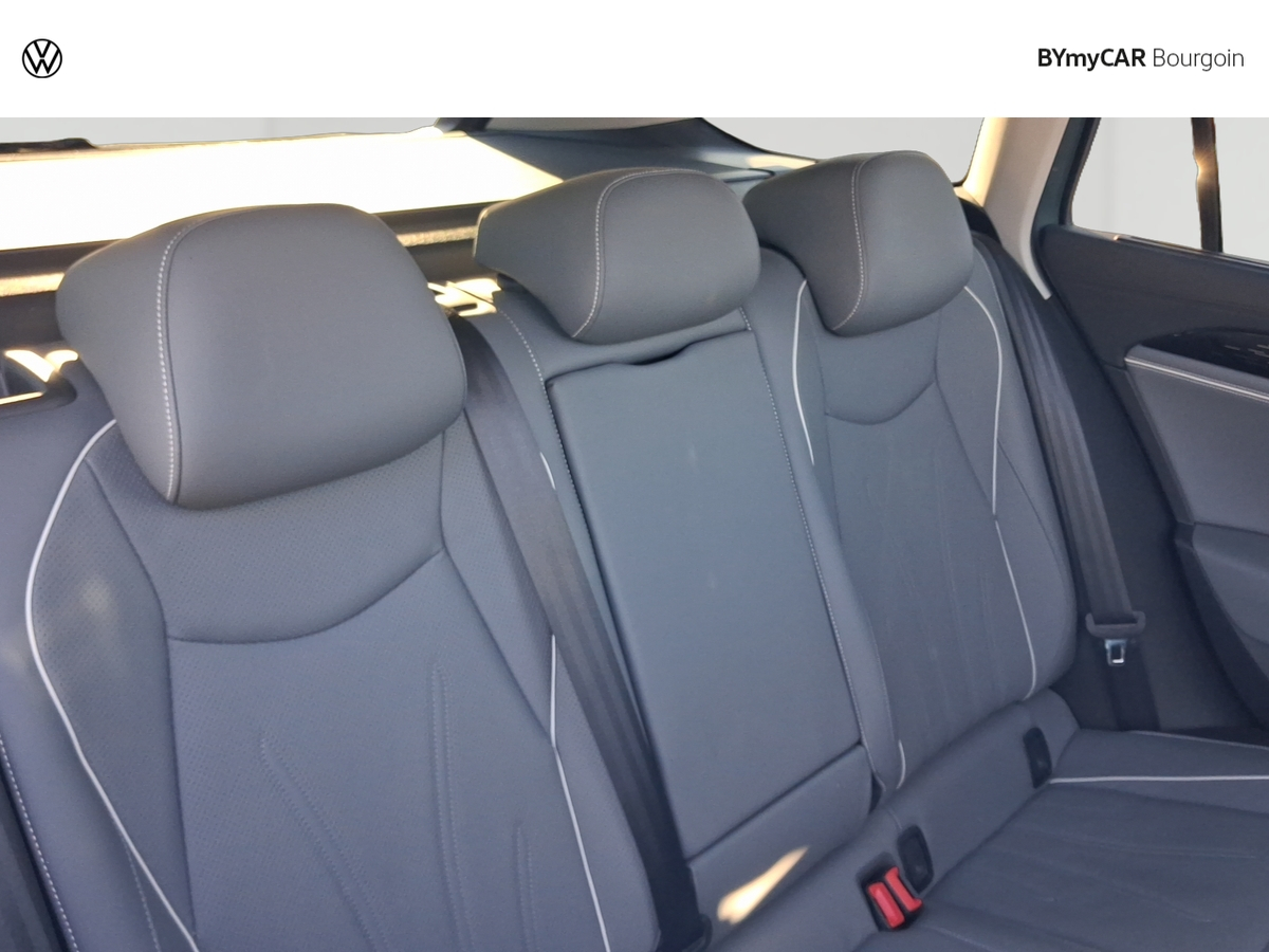 Volkswagen Passat 1.5 eTSI OPF 150 DSG7 — photo 20