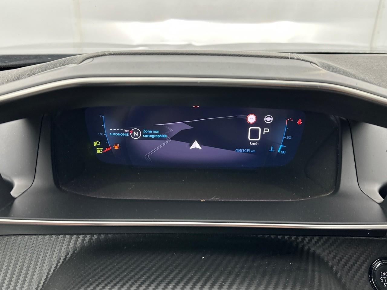 Peugeot 2008 puretech 130 s&s eat8 gt pack — photo 22