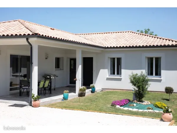 Maison de 90 m2 au LHERM