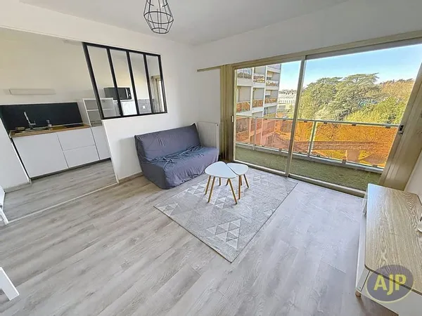 Appartement Cholet 2 pièce(s) 32 m2