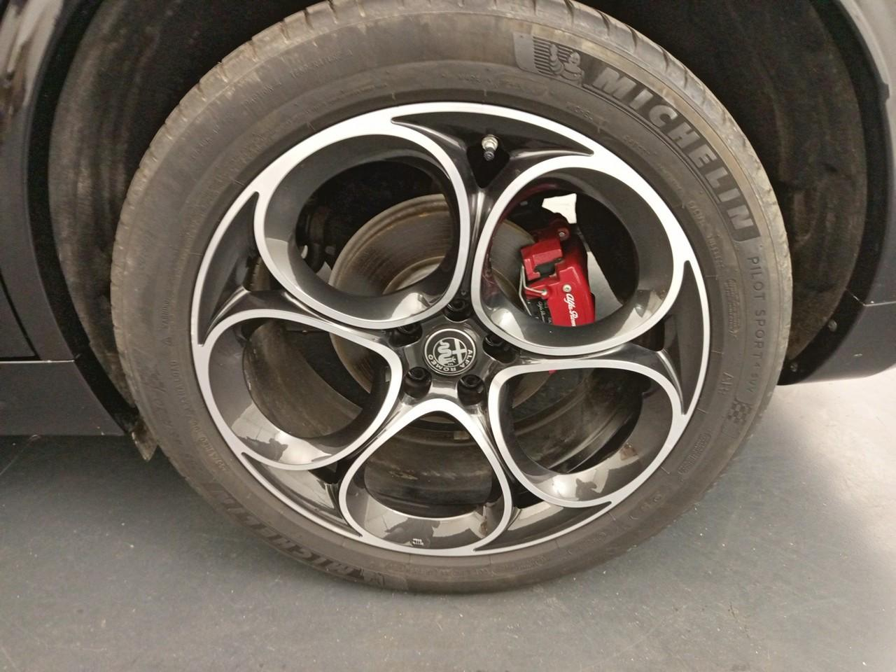 Alfa Romeo Stelvio 2.2 160 ch at8 veloce — photo 16