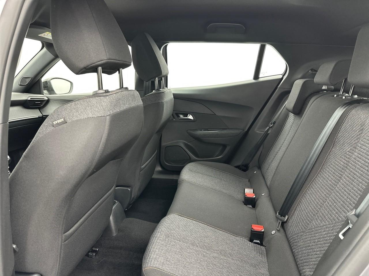 Peugeot 2008 100 s&s bvm6 style — photo 11