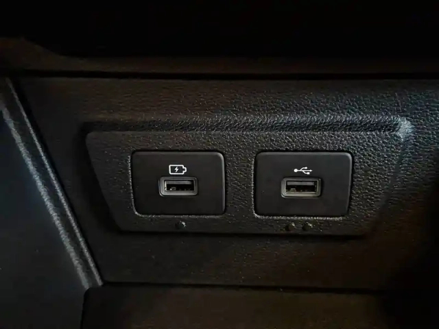 Dacia Duster tce 150 4x2 edc — photo 26