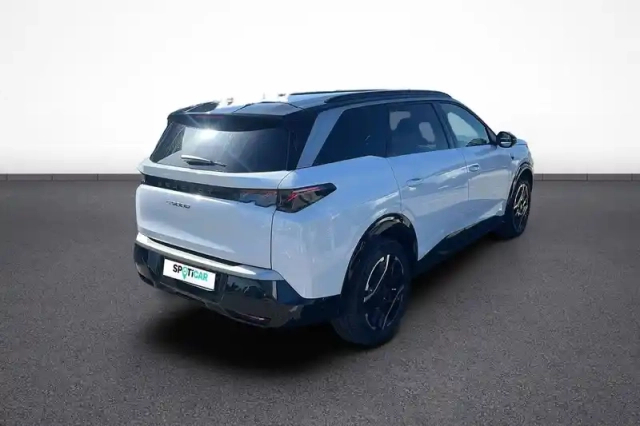 Peugeot 5008 electrique 210 ch 73 kwh — photo 7