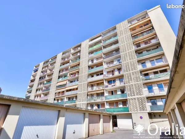 Parking 10 m² Villeurbanne