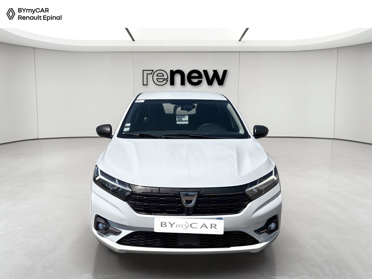 Dacia Sandero SCe 65 — photo 8