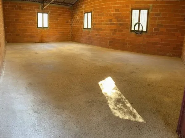 Parking 87 m²