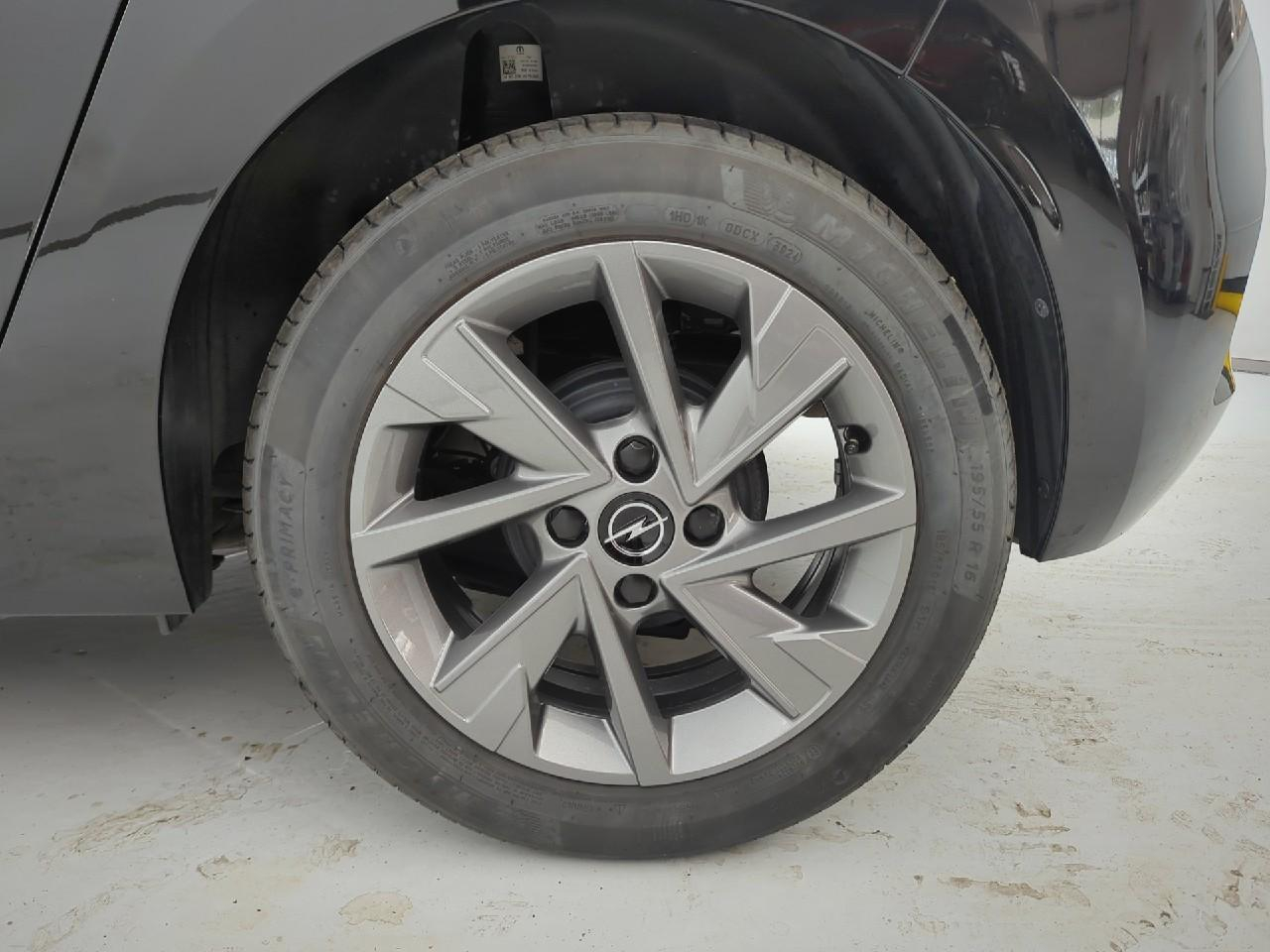 Opel Corsa 1.2 turbo 100 ch edition — photo 11
