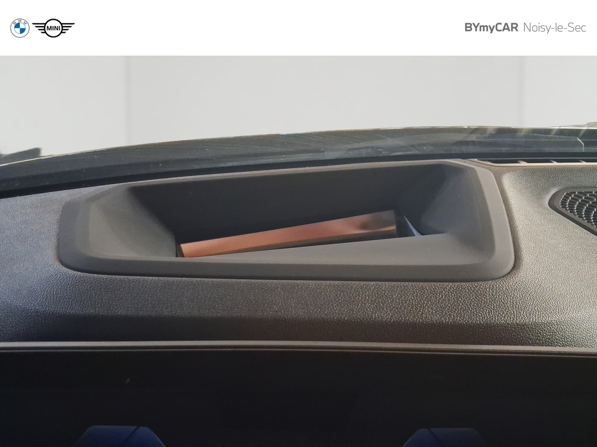 BMW Touring 330e xDrive 292 ch BVA8 — photo 21