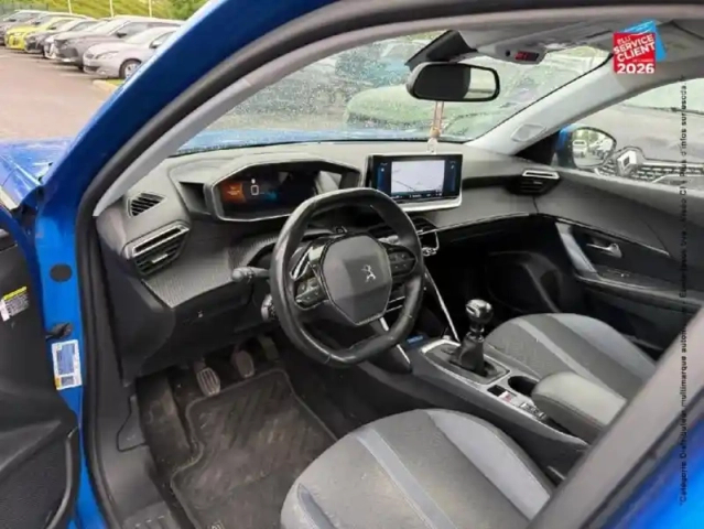 Peugeot 2008 1.2 puretech 100ch s&amp;s allure 5cv — photo 15