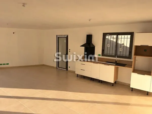 CAMARET SUR AIGUES À LOUER - MAISON DE 96 m²