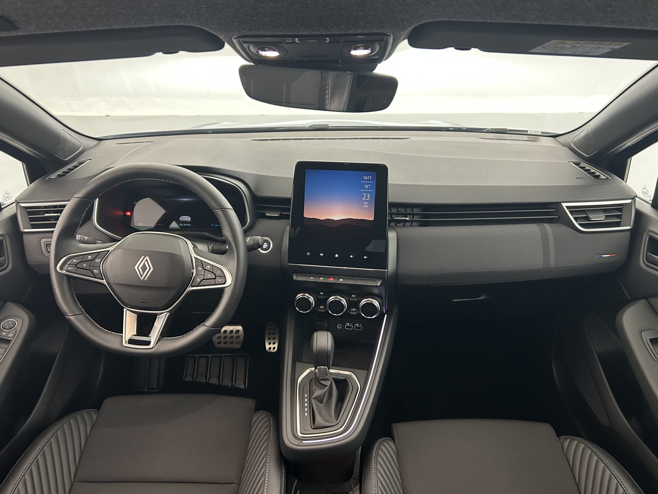 Renault Clio 5 — photo 29