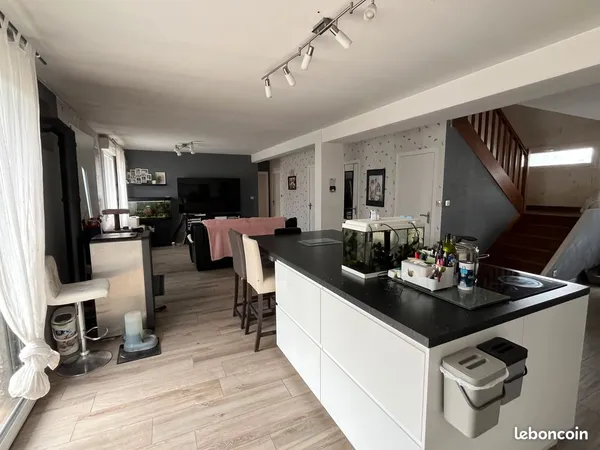 Maison familiale 7 pièces