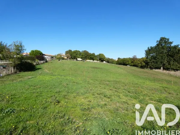 Terrain 3408 m²