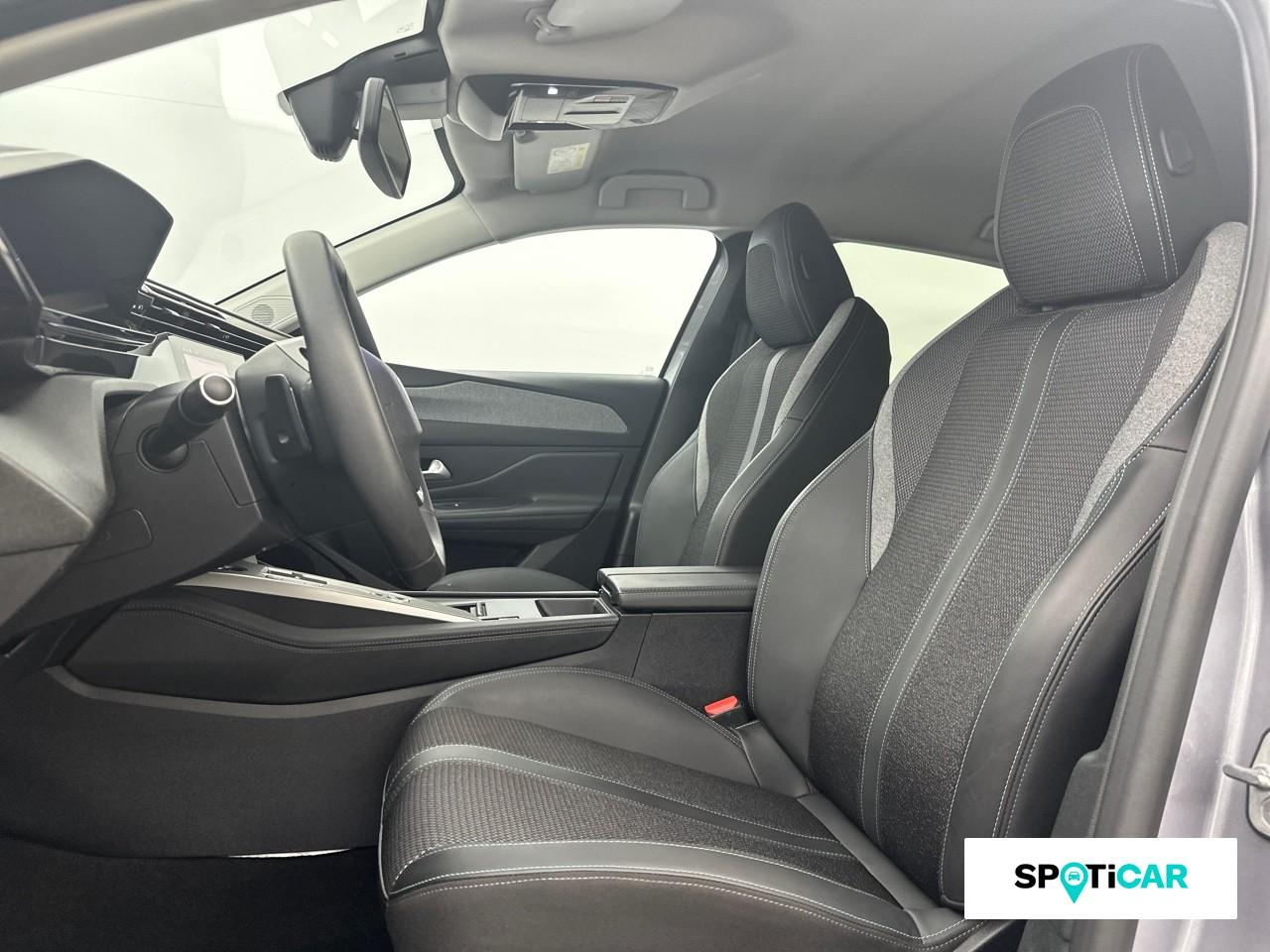 Peugeot 308 phev 180ch allure pack e-eat8 — photo 9