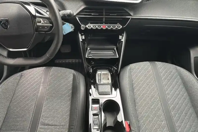 Peugeot 208 hybrid 100 e-dcs6 — photo 21