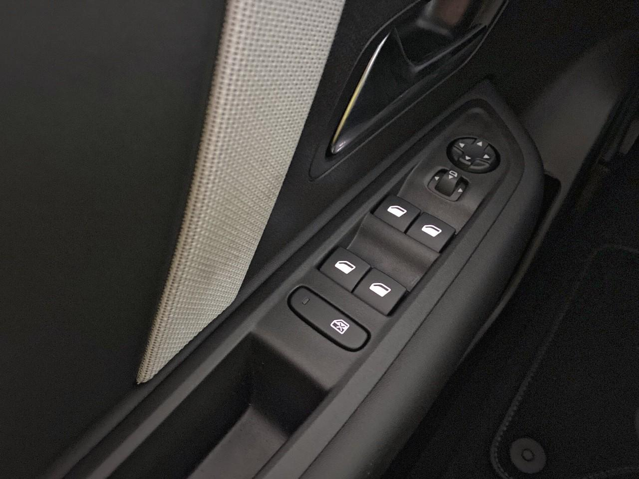 Citroën C4 hybride 145 ch e-dcs6 max — photo 20