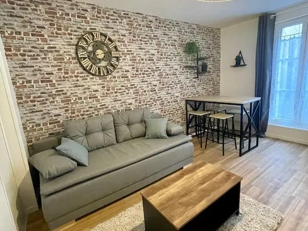 Studio meublé 22m²-Centre ville de Vierzon