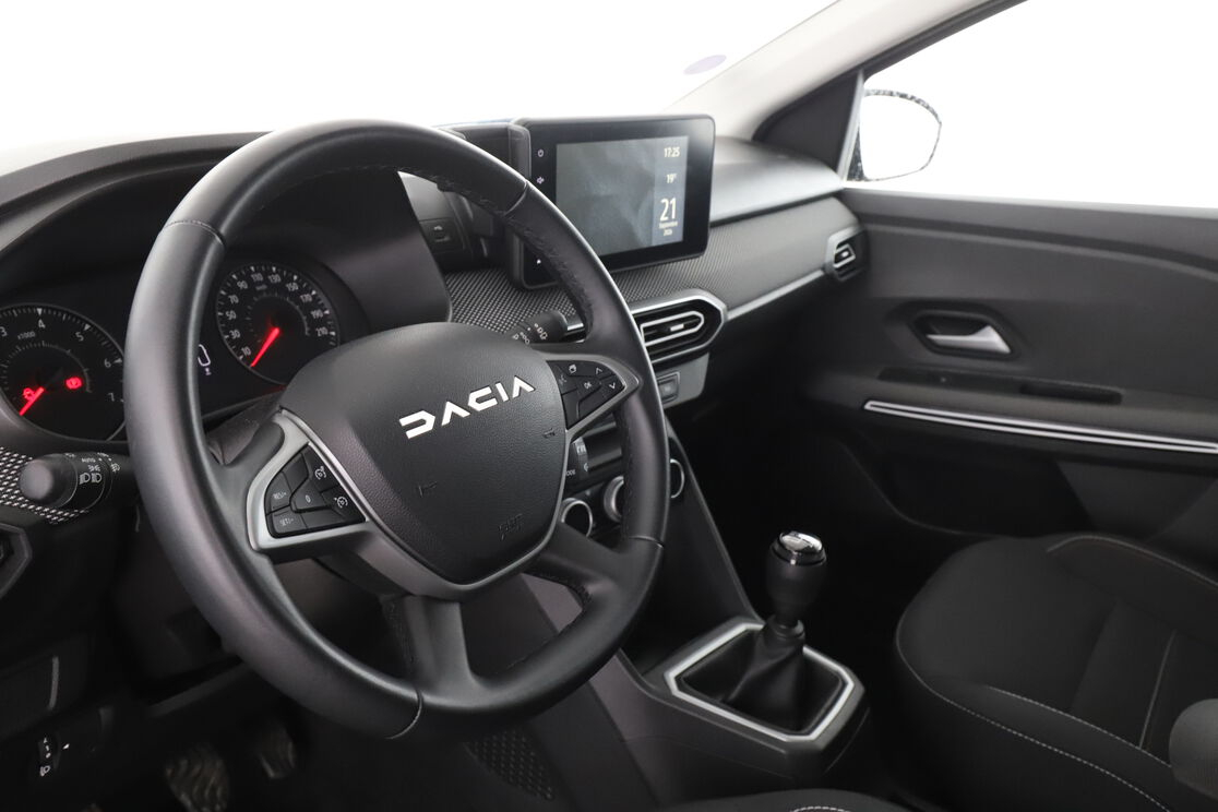 Dacia Jogger 1.0 TCe SL Extreme + — photo 10
