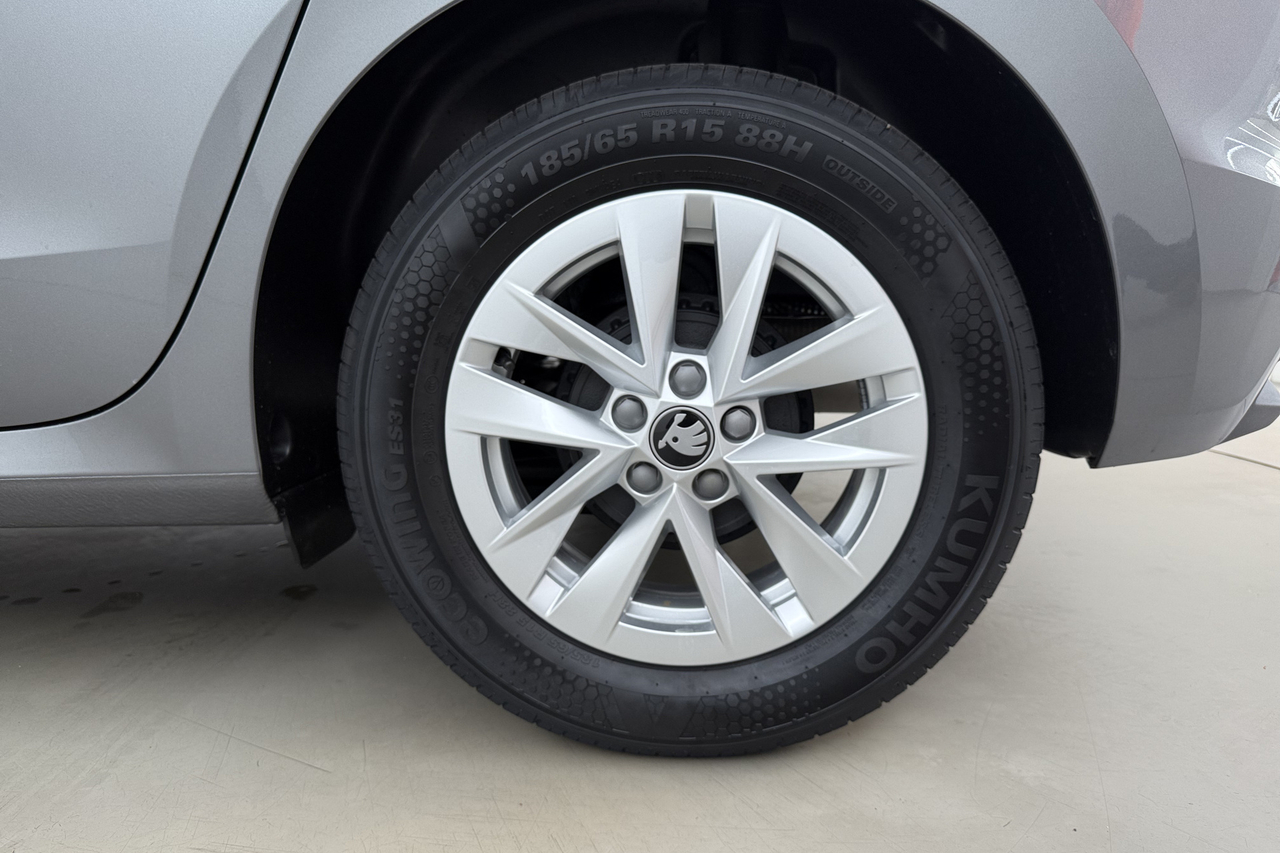 Skoda Fabia — photo 6