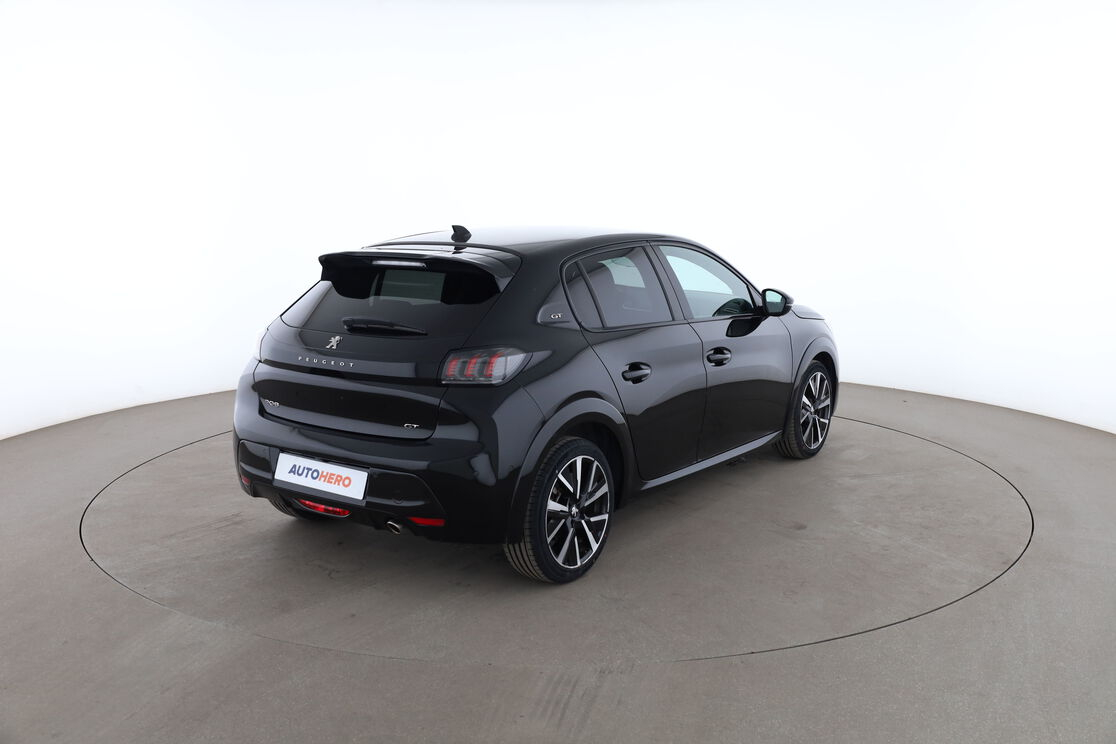 Peugeot 208 1.2 PureTech GT Pack EAT8 — photo 5