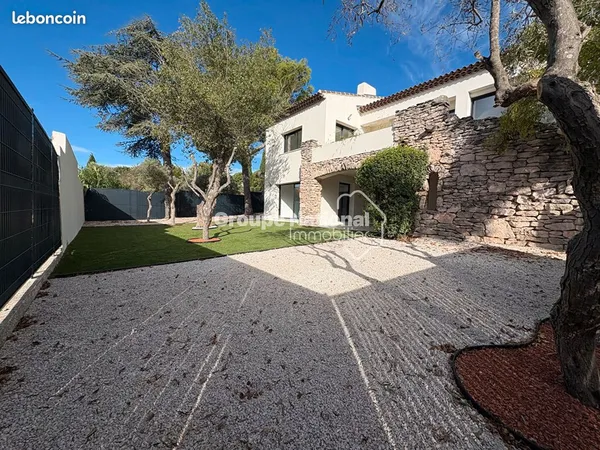 Villa 4 pièces 91 m²