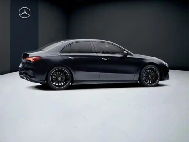 Mercedes Classe A 250 e berline amg line — photo 20