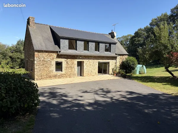 Maison 8 pièces 159 m²