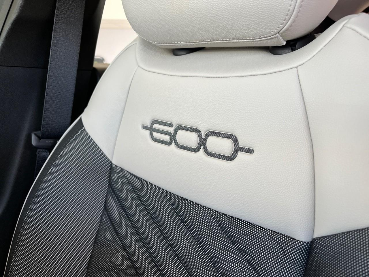 Fiat 600 1.2 hybrid turbo 110ch icone edct6 — photo 20
