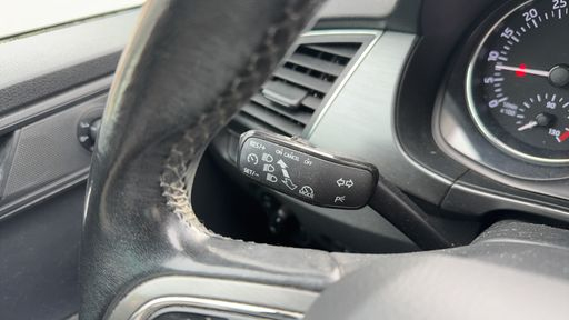 Skoda Fabia 1.4 TDI 75 - Clim – 2016 – 153912 km – Diesel – Boîte Manuelle — photo 22