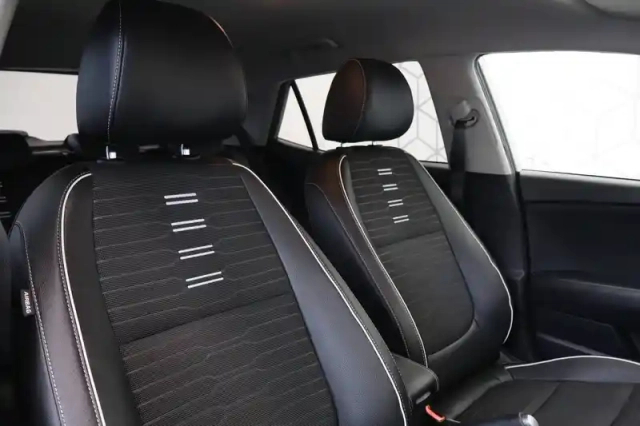 Kia Stonic 1.0 t-gdi 100 ch dct7 — photo 54