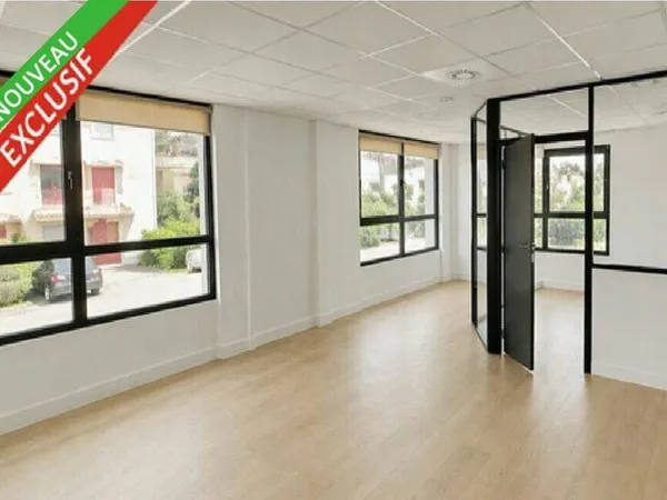 Bureaux 52 m²